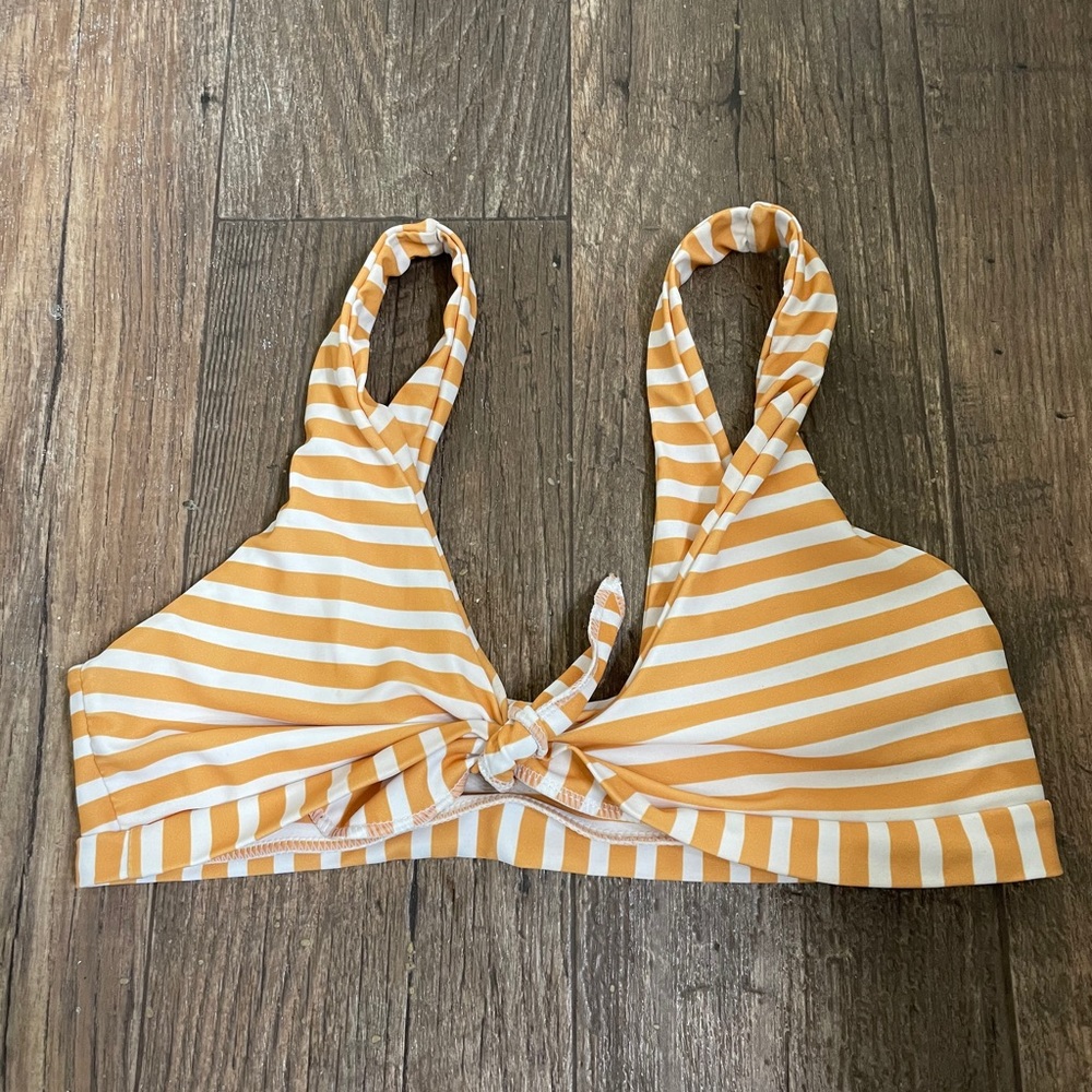 Stripe Print Bikini top. Med. yellow / white